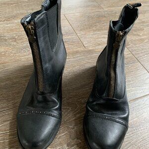 Women's Ariat Paddock Boots size 9
